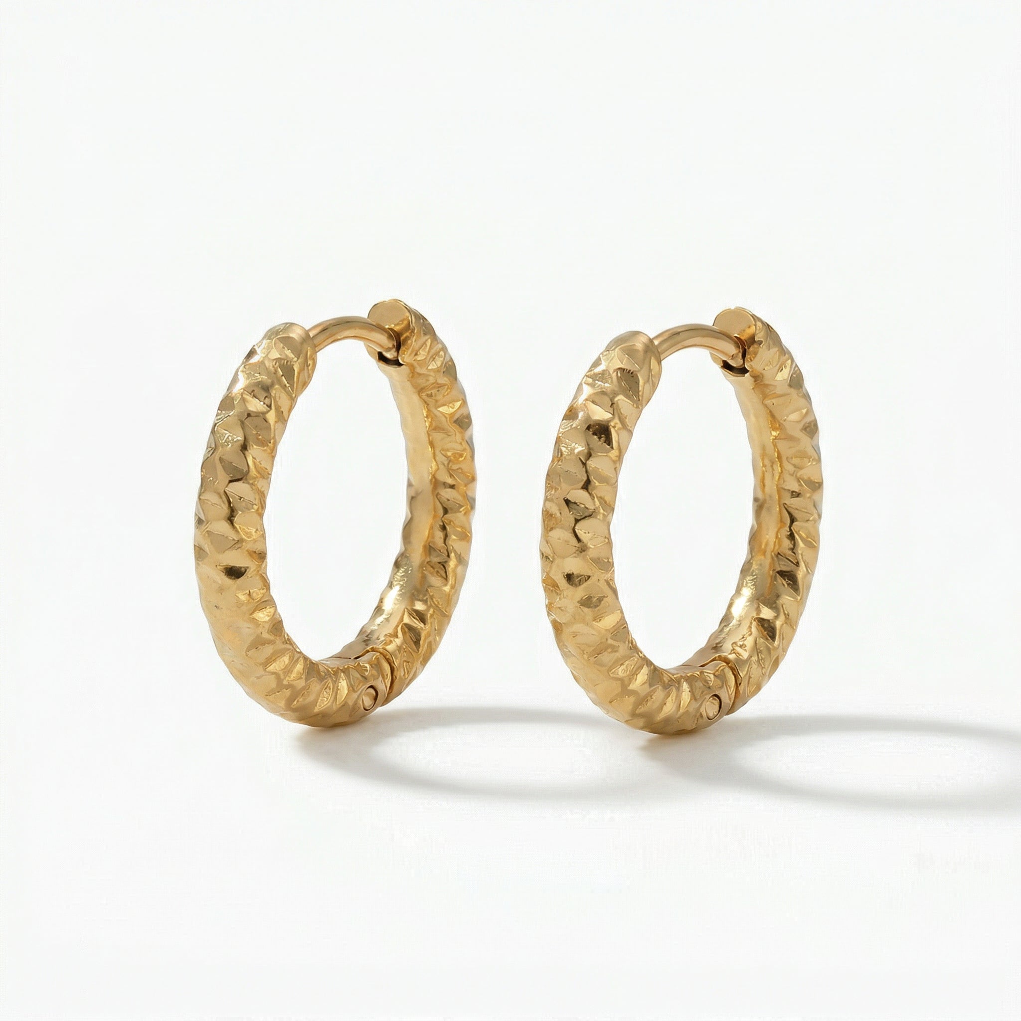 Gold-plated hammered gold hoop earrings