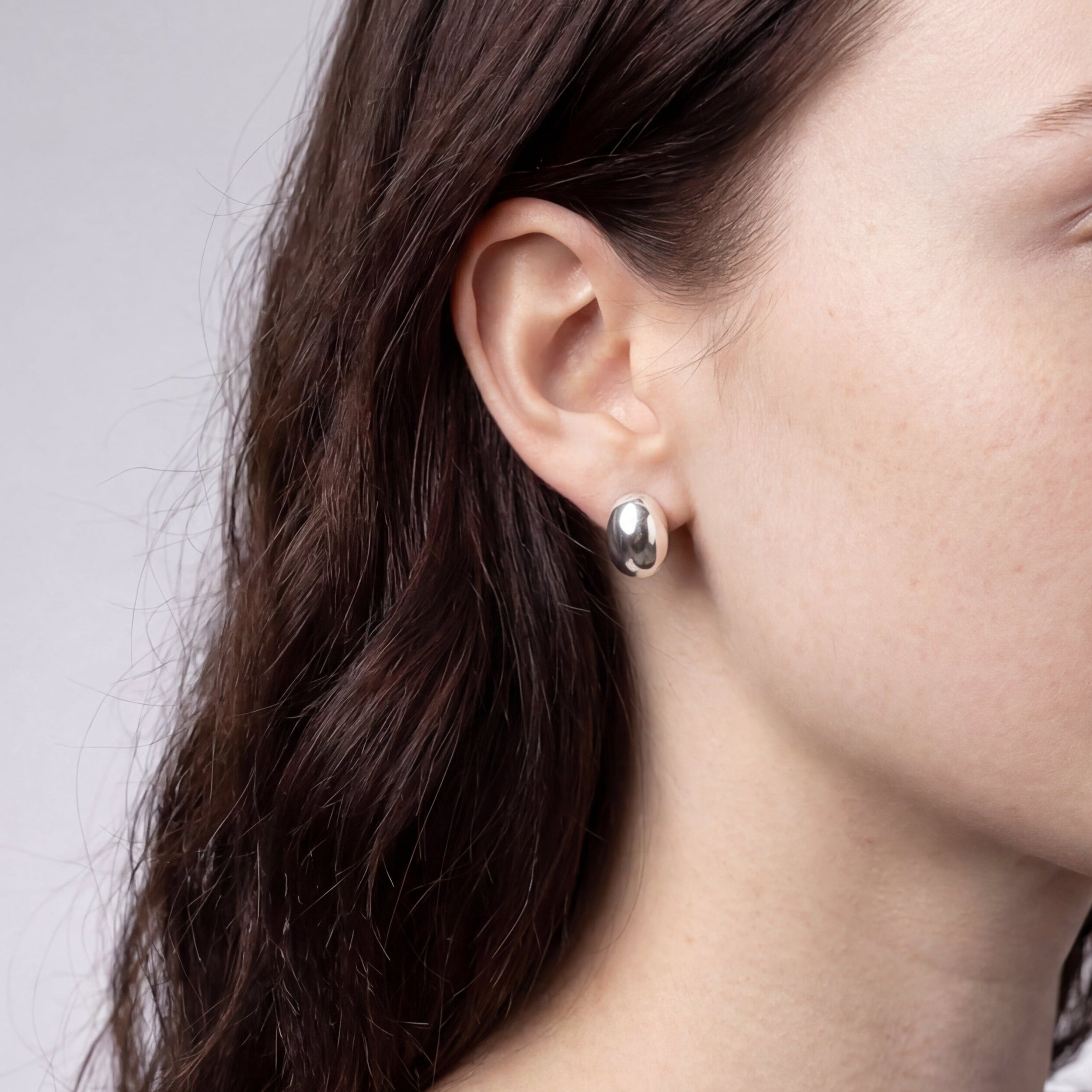 Bean Stud 14mm Sølvfarvet