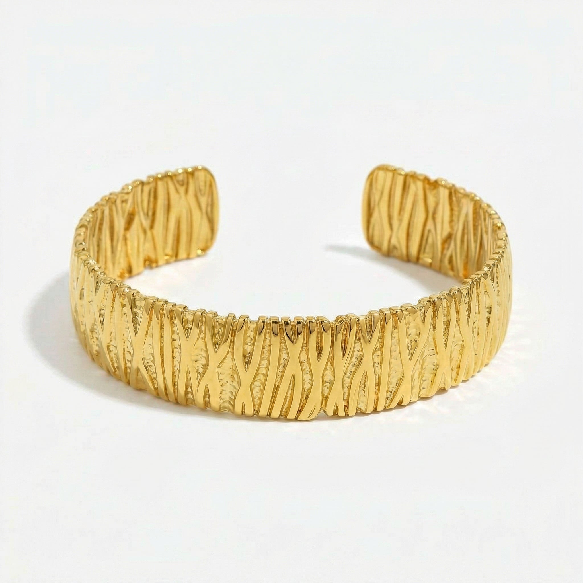 Chunky Hamret Armbånd Guldbelagt