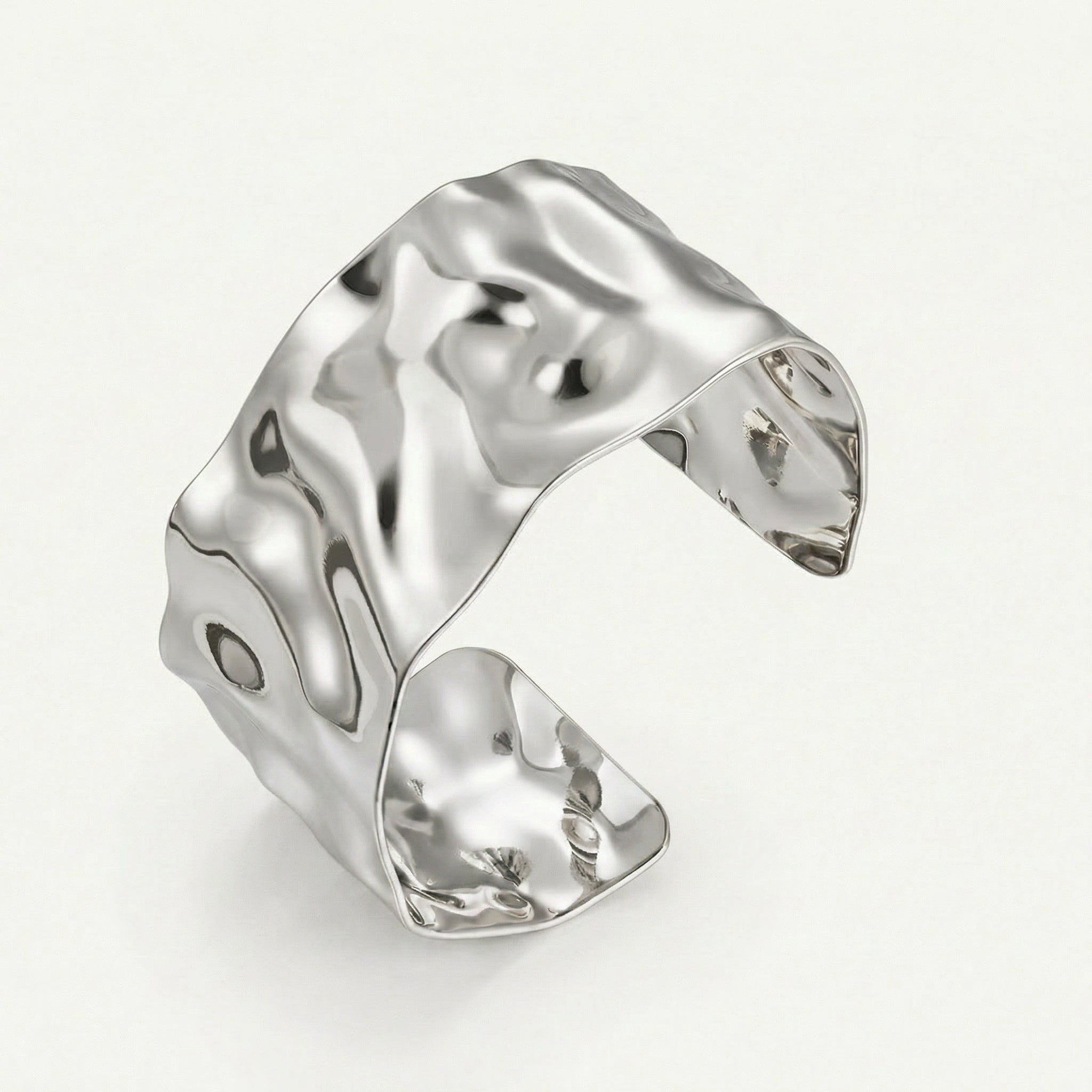 Chunky Molten Bangle Sølvfarvet