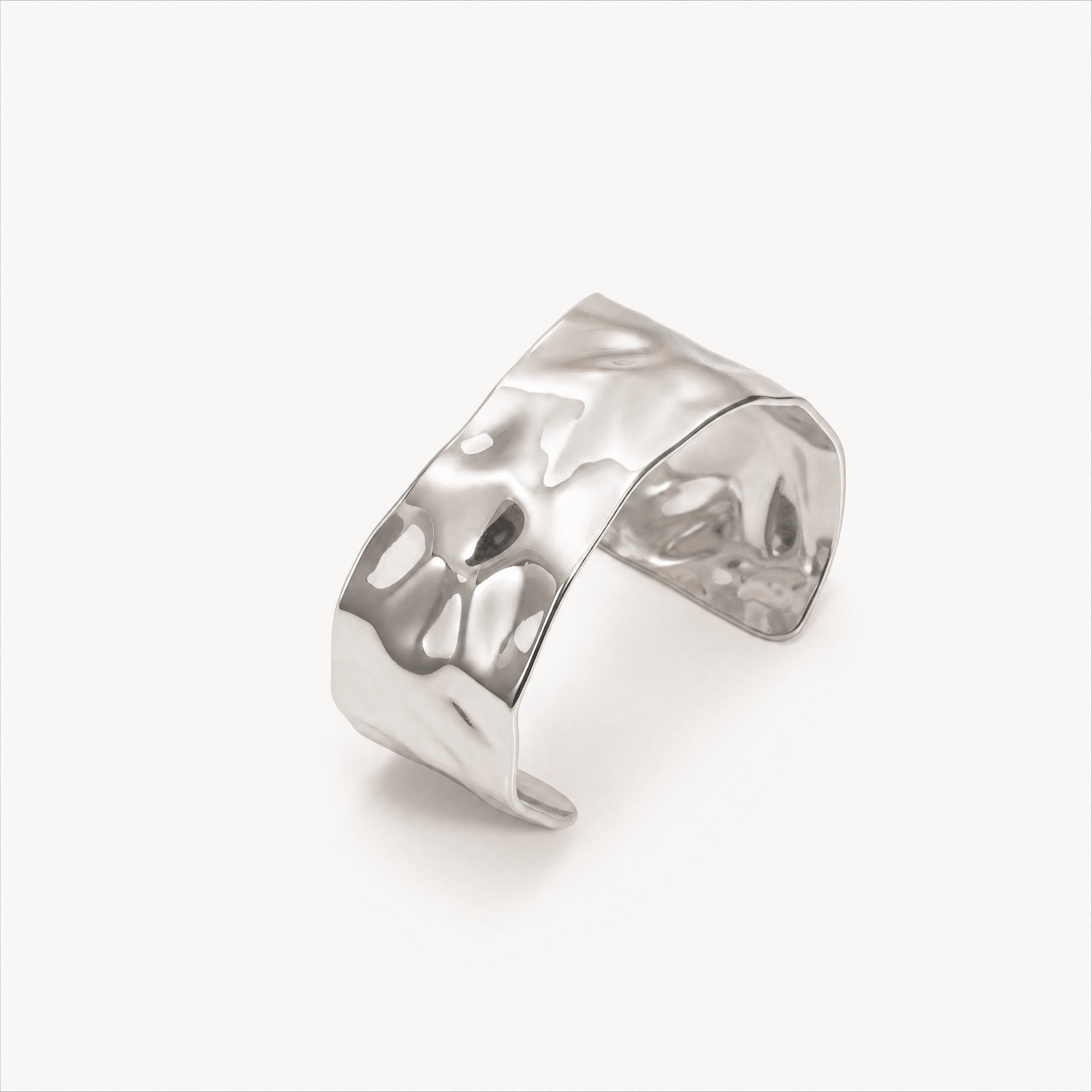 Chunky Wave Bangle Sølvfarvet