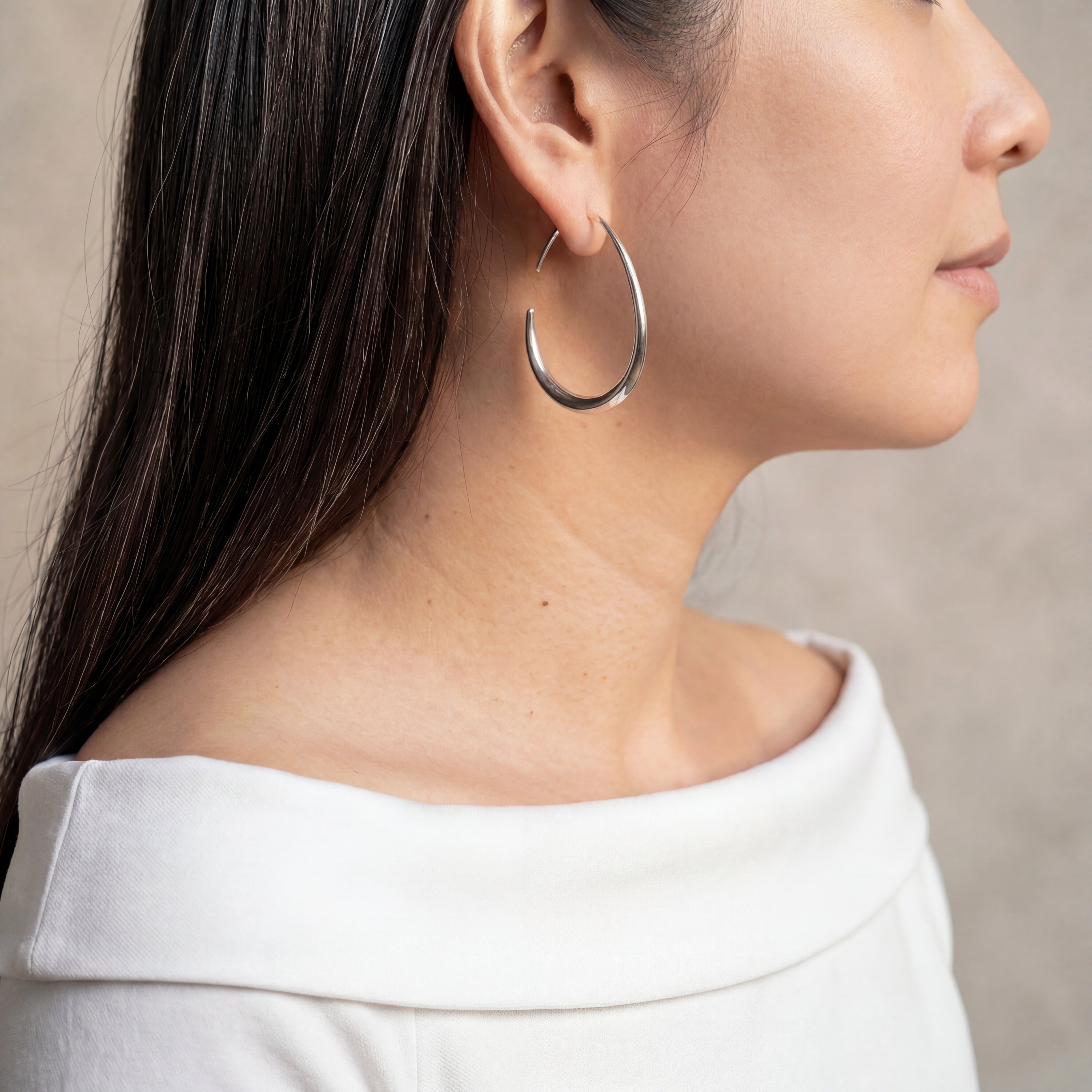 Pear Hoops Large Sølvfarvet